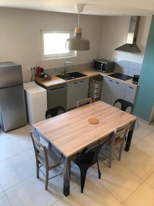 Le Logis Du Chesnot Apartman Saint-Quentin-sur-le-Homme Kültér fotó